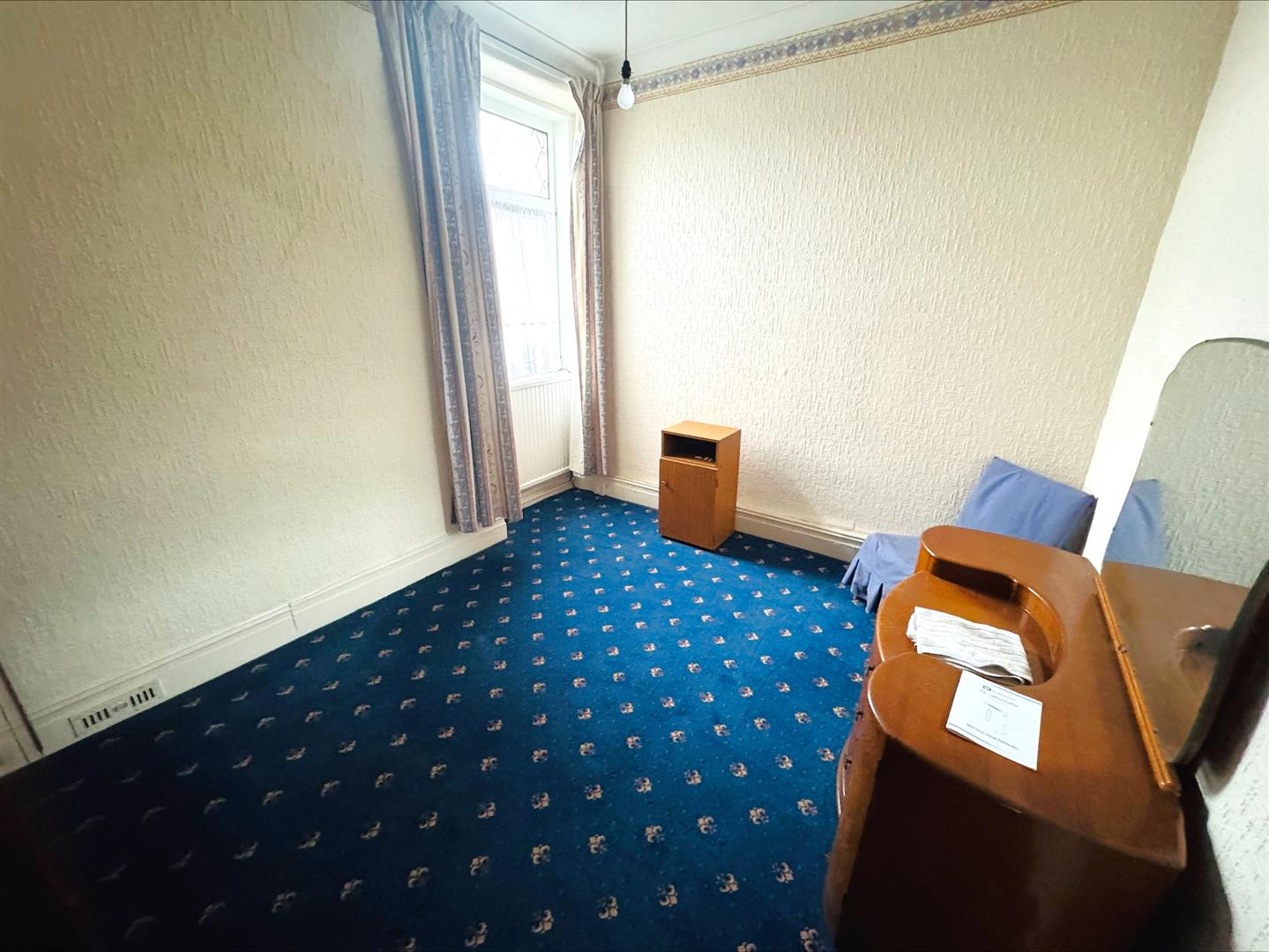 College Square, Llanelli, SA15 1DT